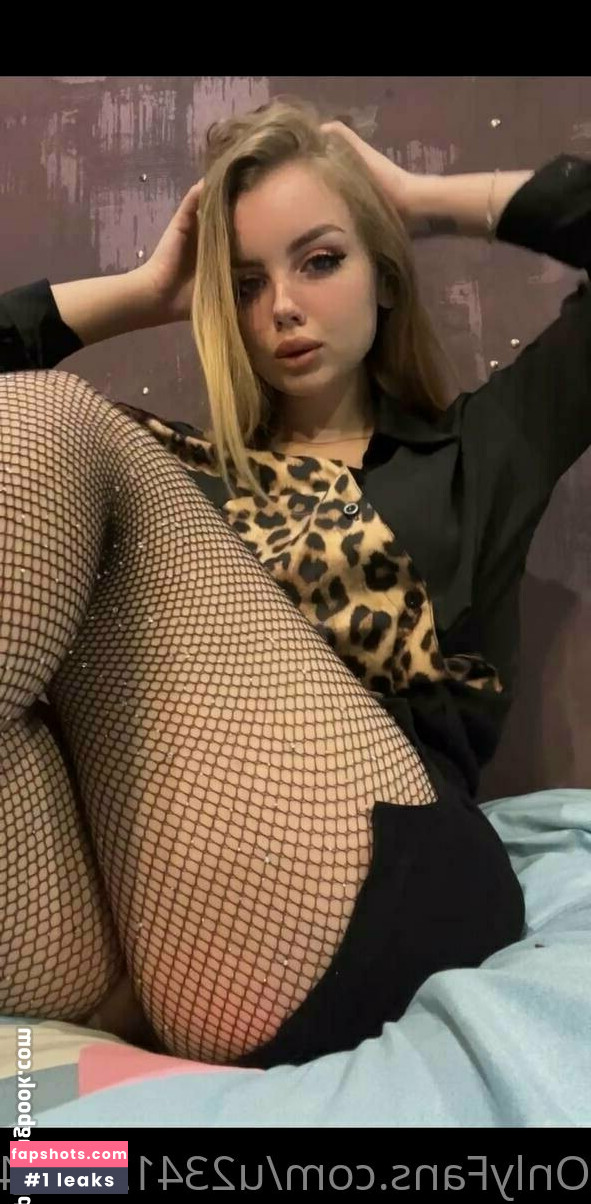 flora_belll Nahé úniky fotek pouze od fanoušků #5 - Fapshots