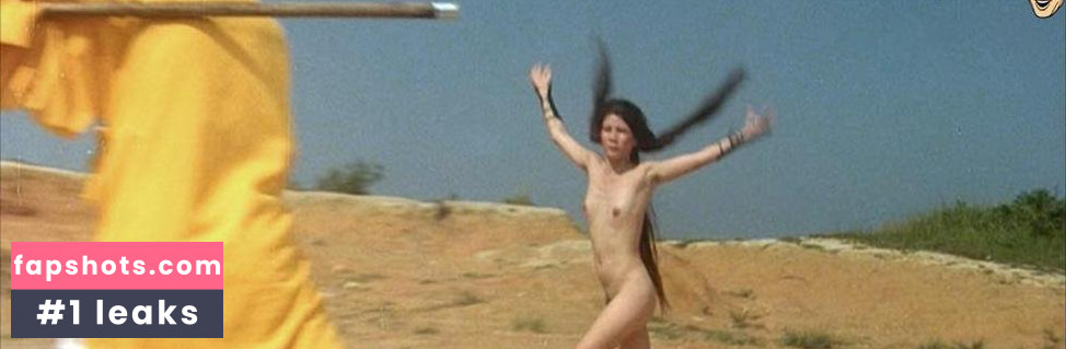 Flora Cheung gallery photo #15