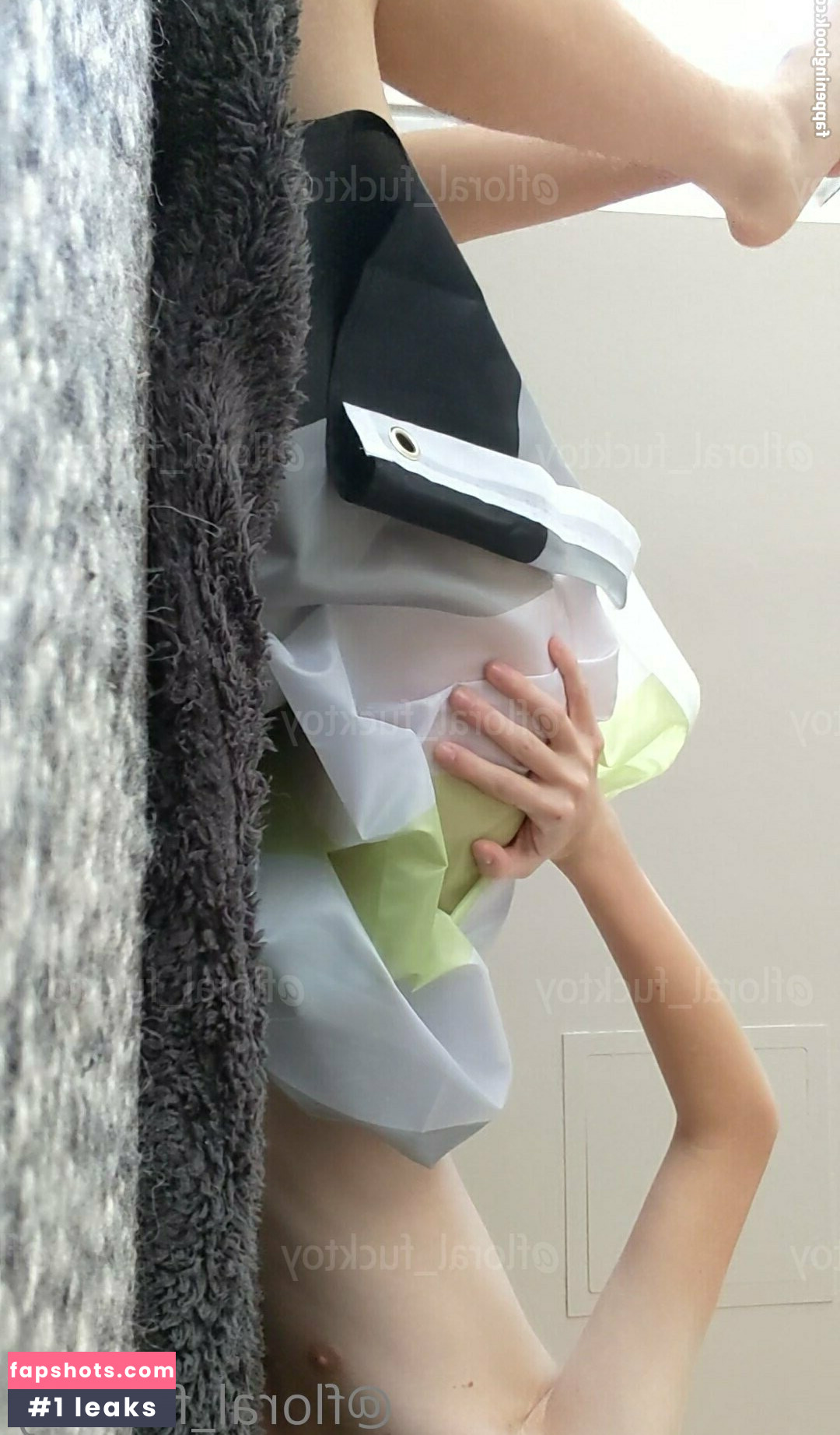 floral_fucktoy gallery photo #4