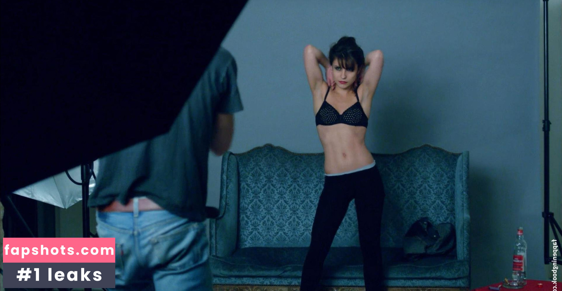 Flore Bonaventura gallery photo #7