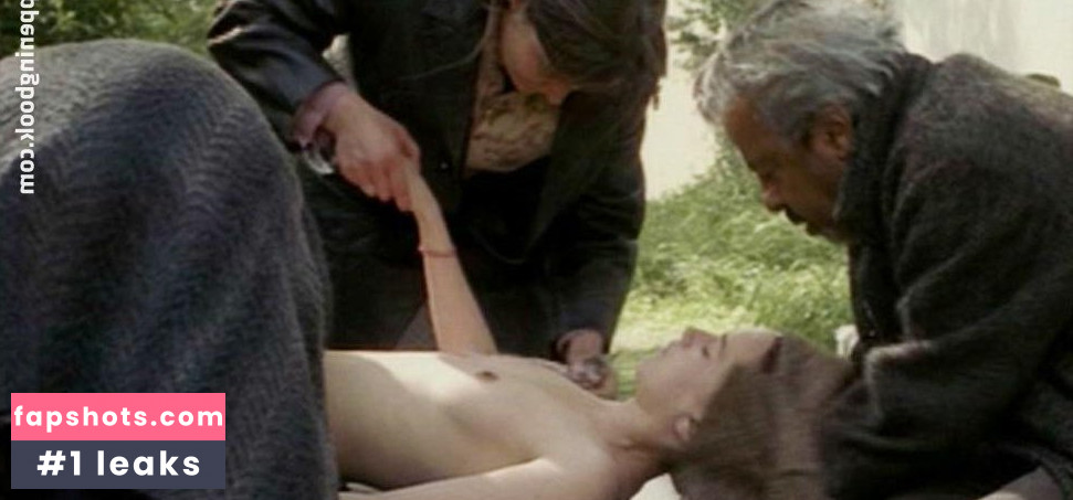 Florence Loiret Caille gallery photo #18