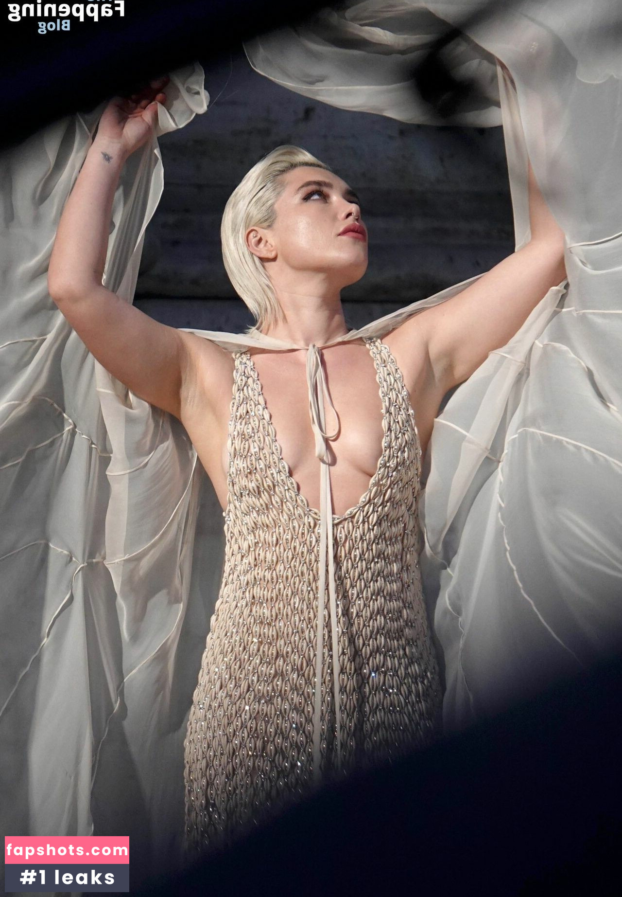 Florence Pugh Nahé úniky fotek pouze od fanoušků #254 - Fapshots