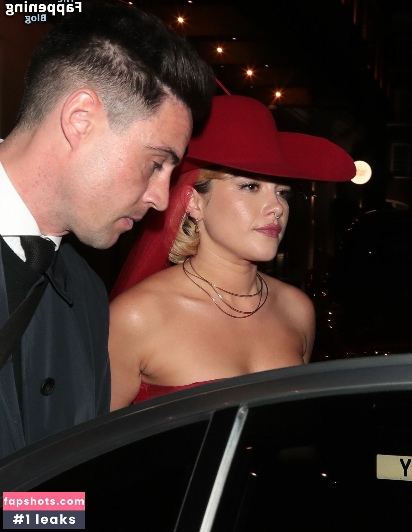 Florence Pugh gallery photo #456