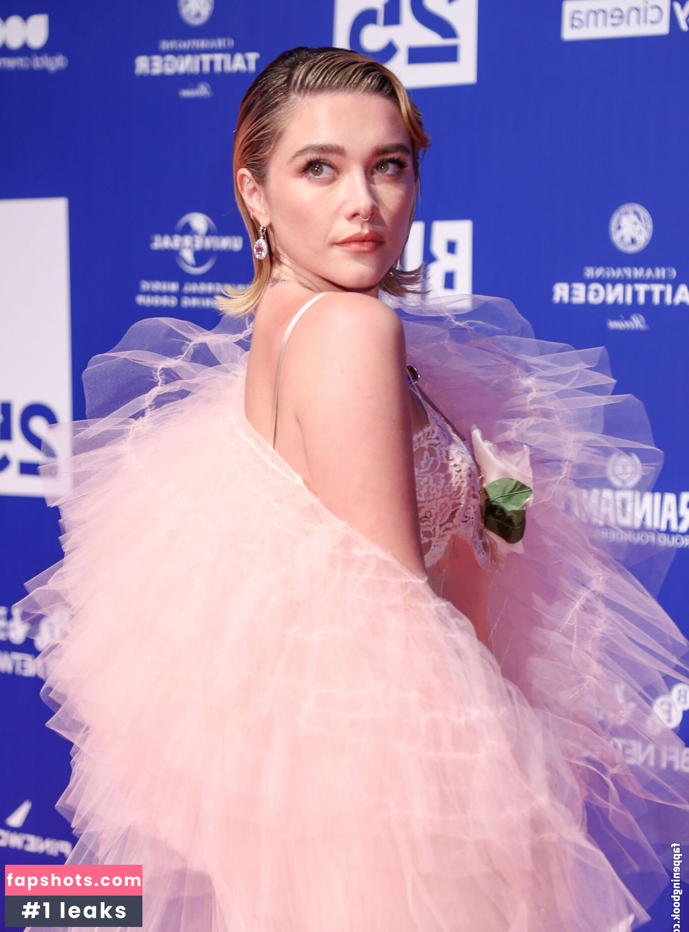 Florence Pugh gallery photo #498