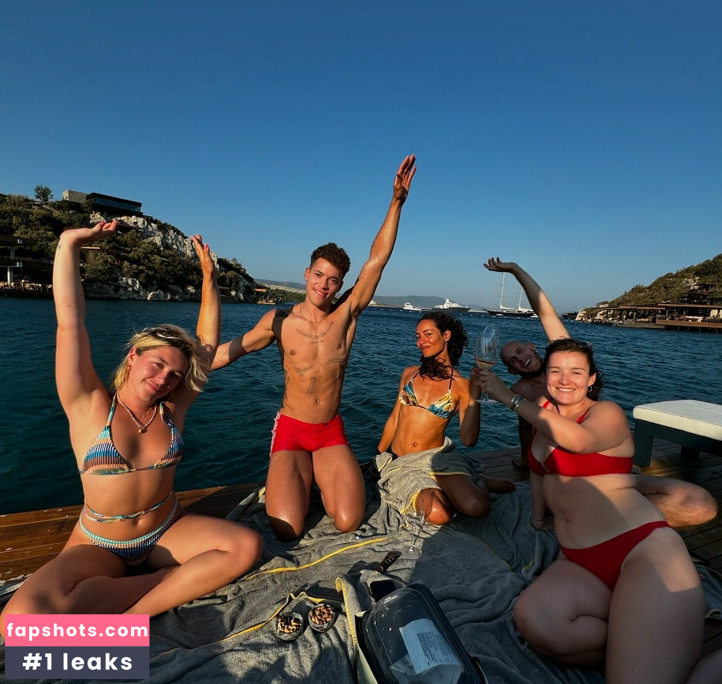 Florence Pugh Nahé úniky fotek pouze od fanoušků #84 - Fapshots