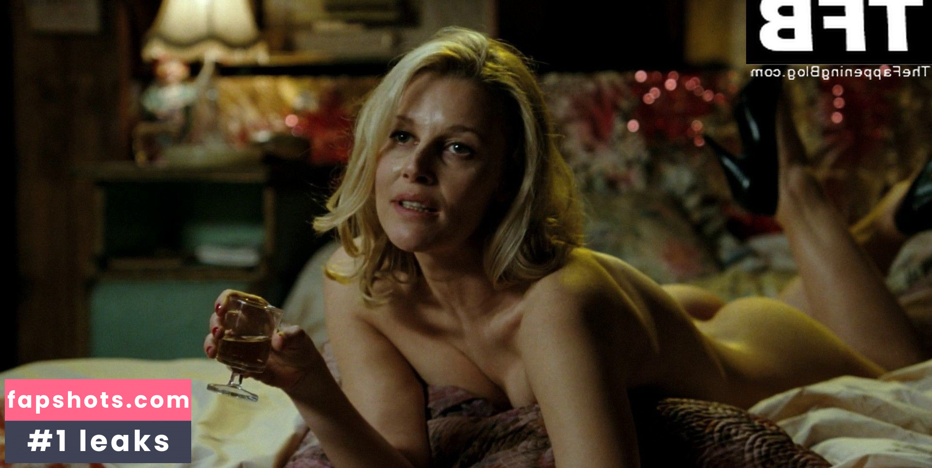 Florence Thomassin gallery photo #2