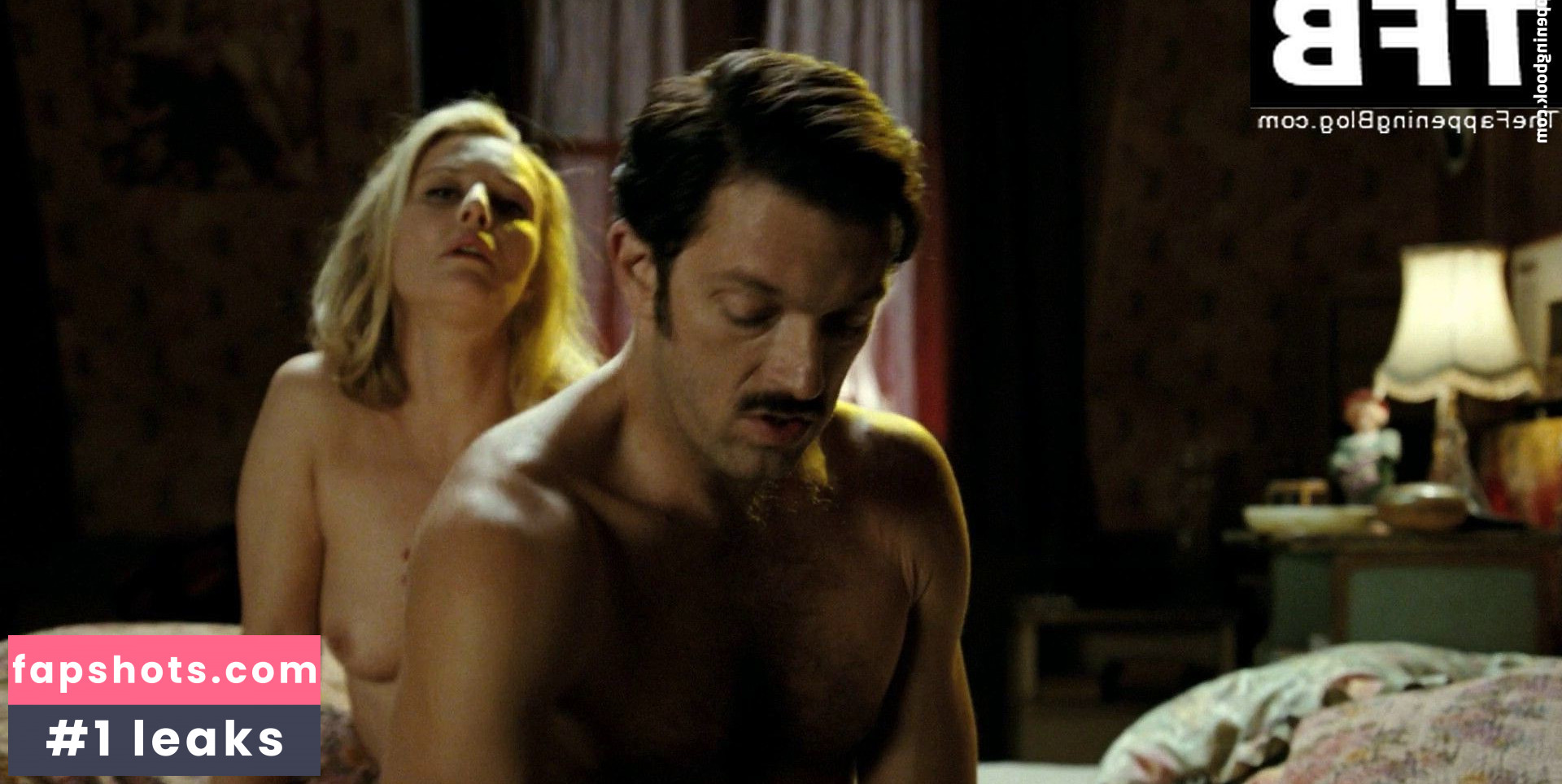 Florence Thomassin gallery photo #3