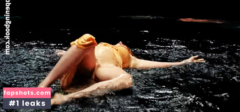 Florence Welch gallery photo #7