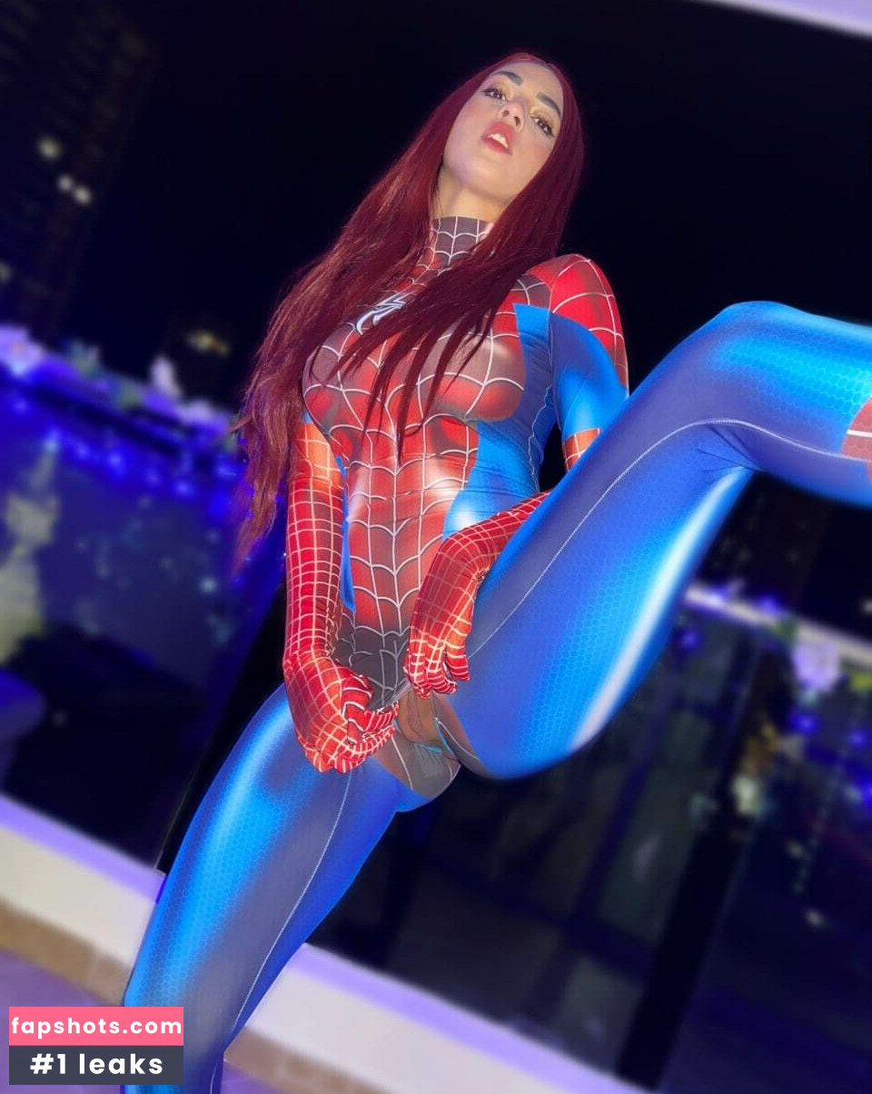 Floriz Queen gallery photo #16