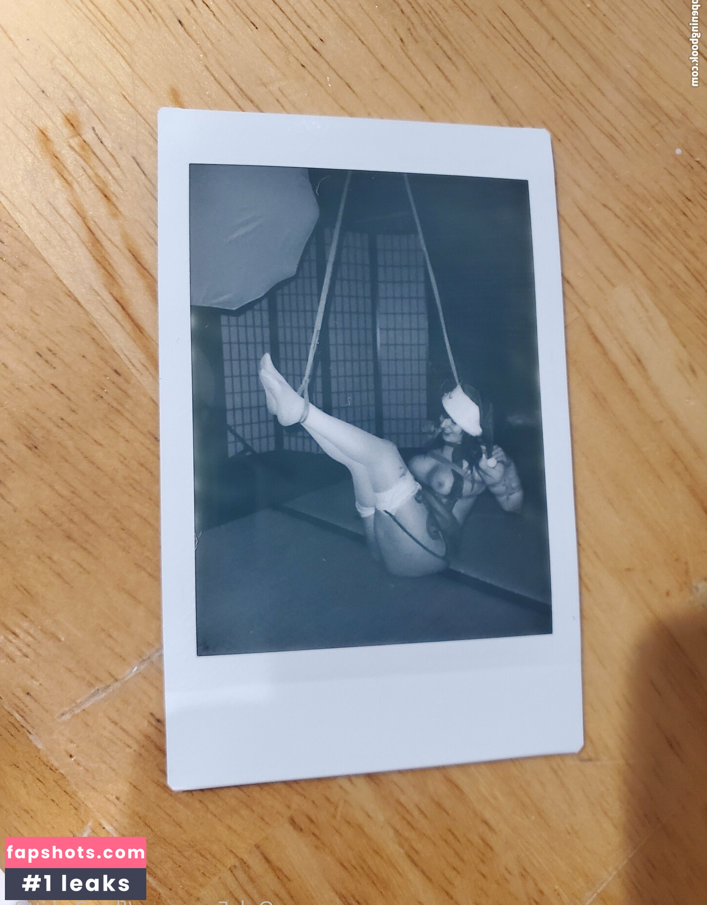 flow3r_kitt3n Nahé úniky fotek pouze od fanoušků #11 - Fapshots