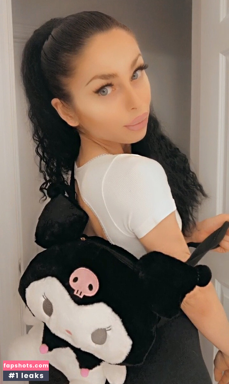 flowerandfindom Nude Leaks OnlyFans - Fapshots