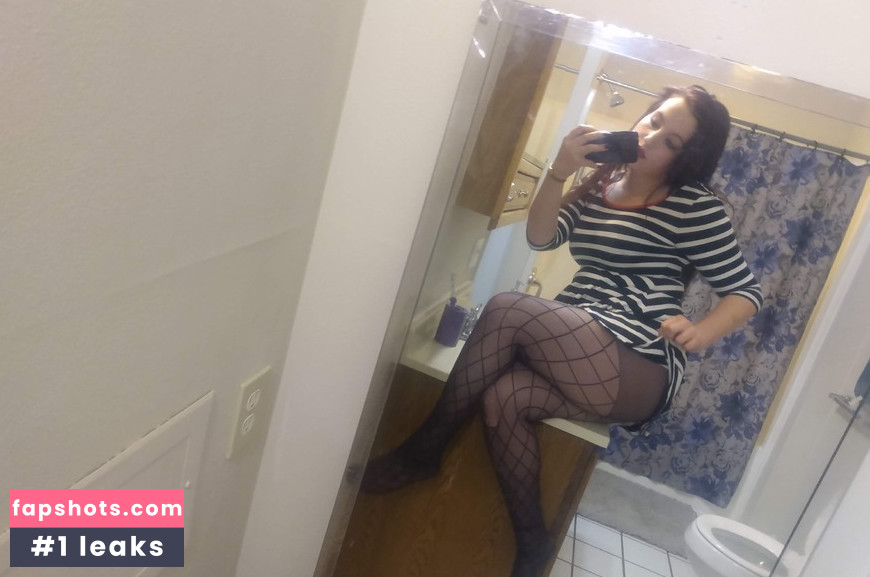 food4thot69 Nude Leaks OnlyFans - Fapshots