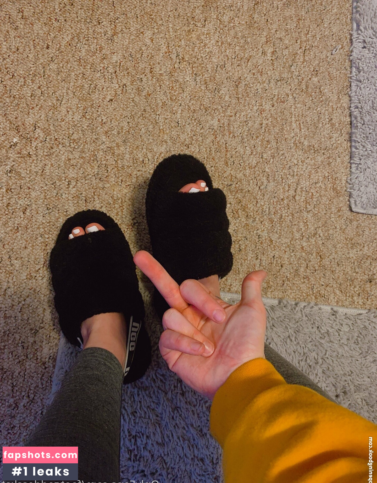 footgoddesskat nude babe gallery