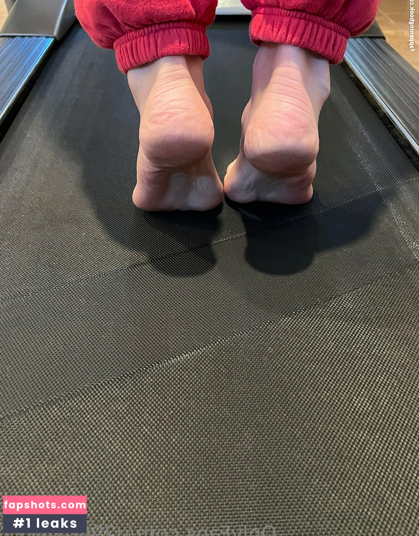 footgoddessmacie gallery photo #10