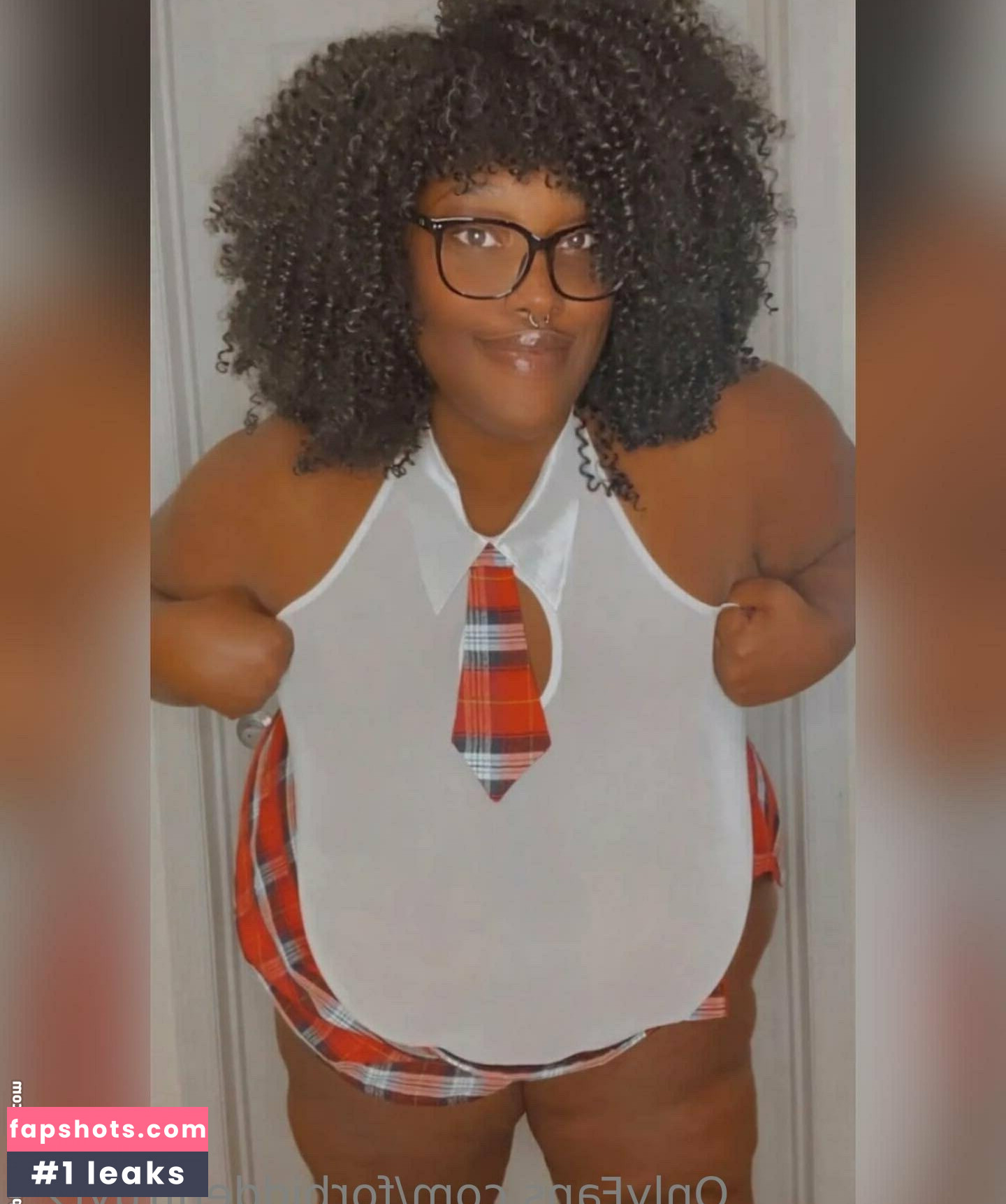 forbiddenfruyt23 gallery photo #24