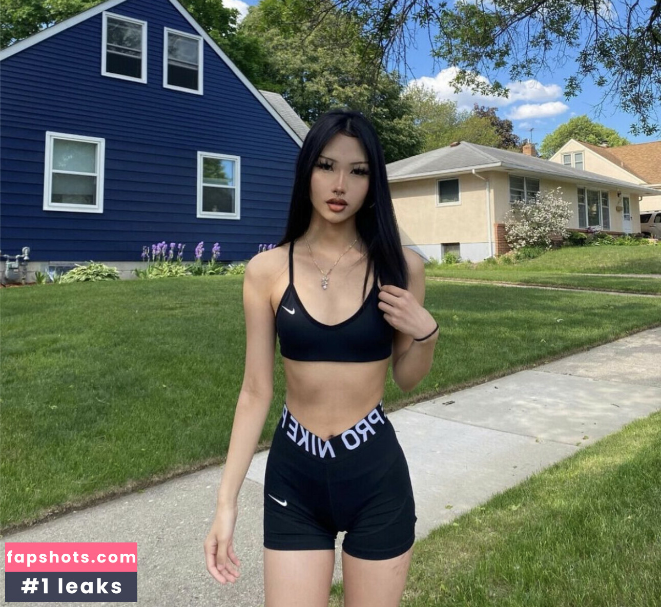 Foreign.bich gallery photo #37