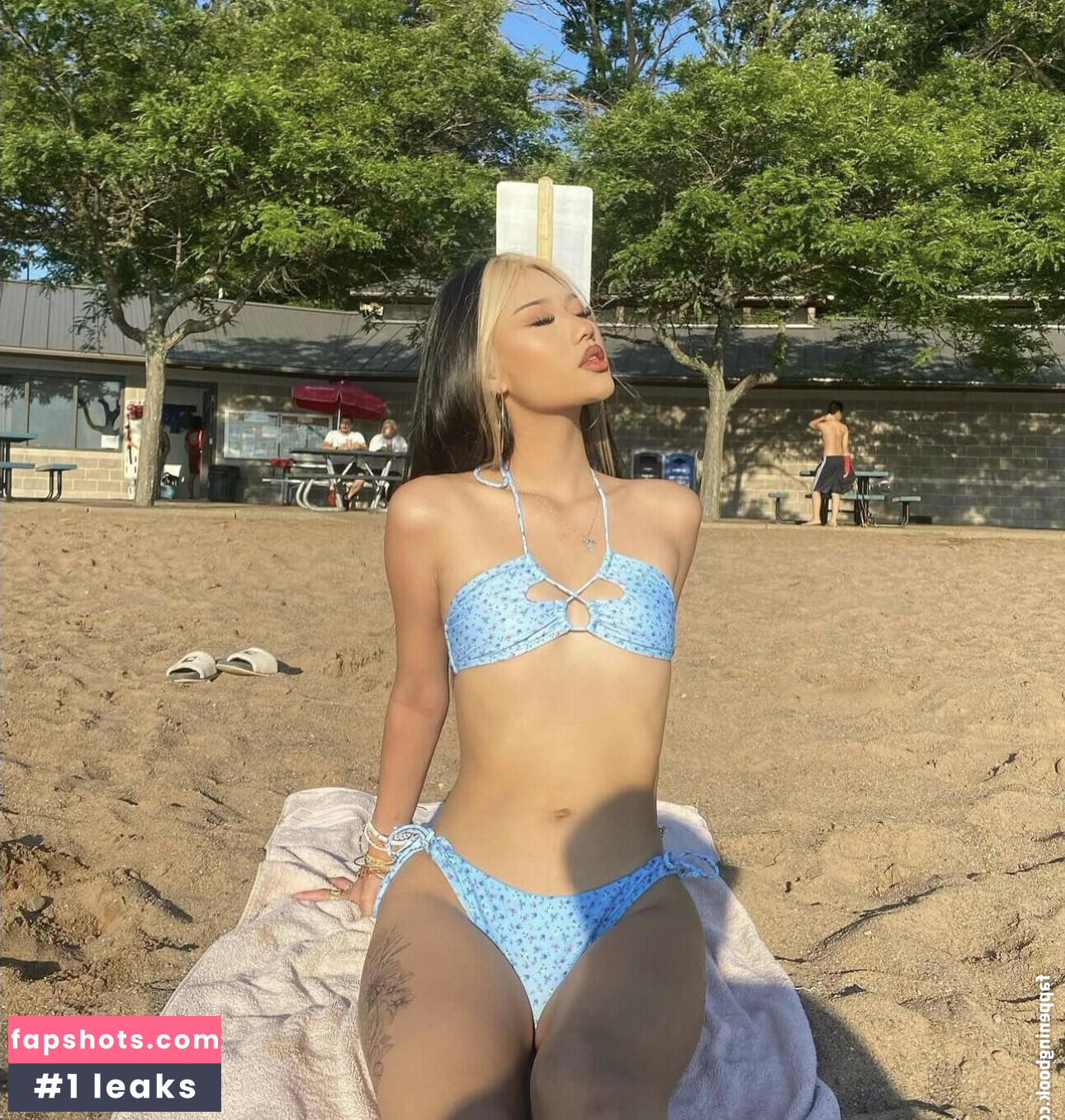 Foreign.bich gallery photo #10