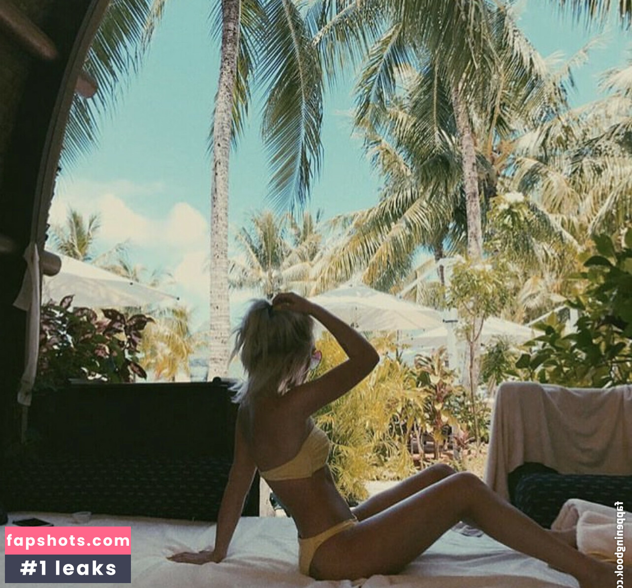 forgetsarah gallery photo #24