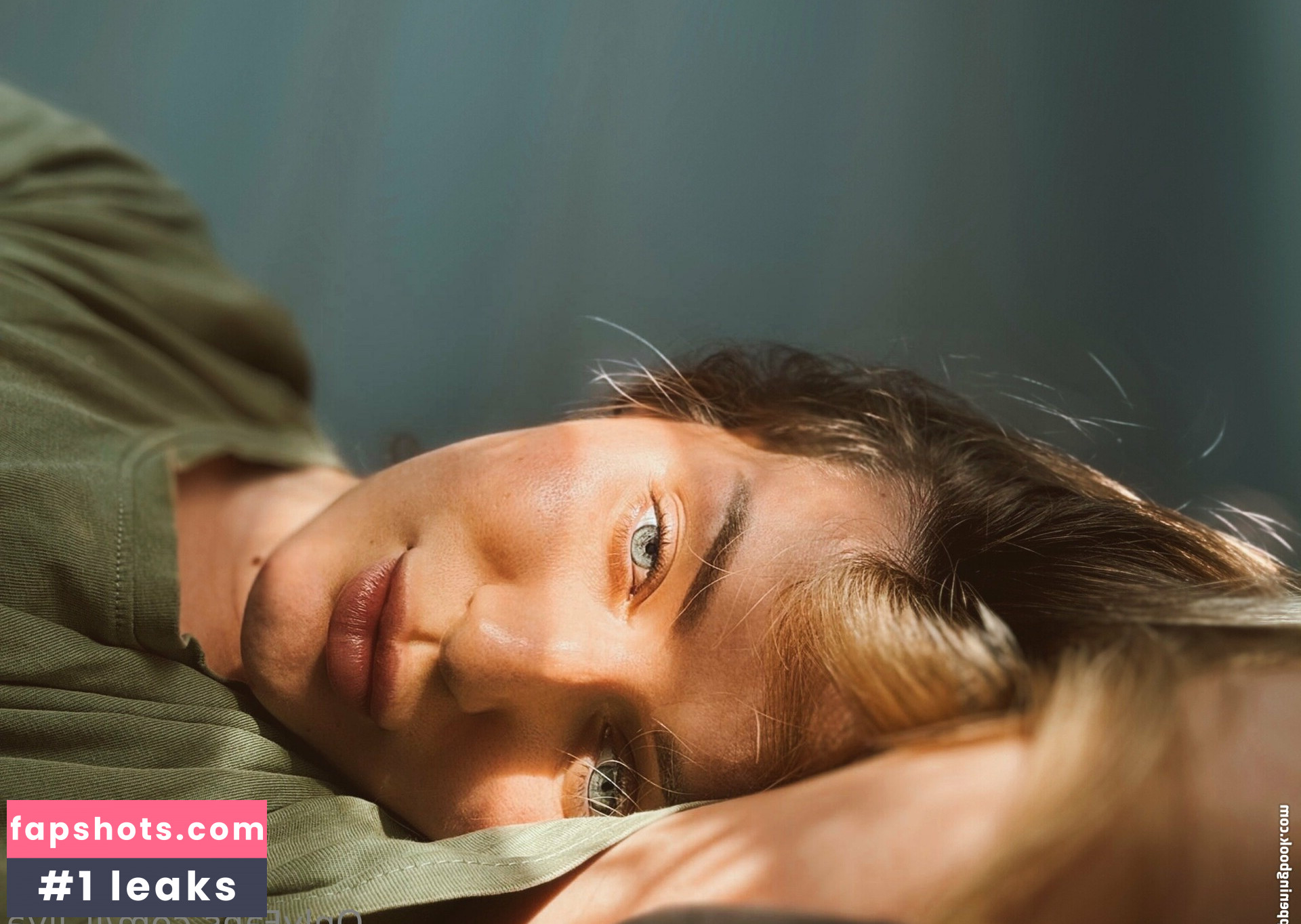 foxy_lily gallery photo #23