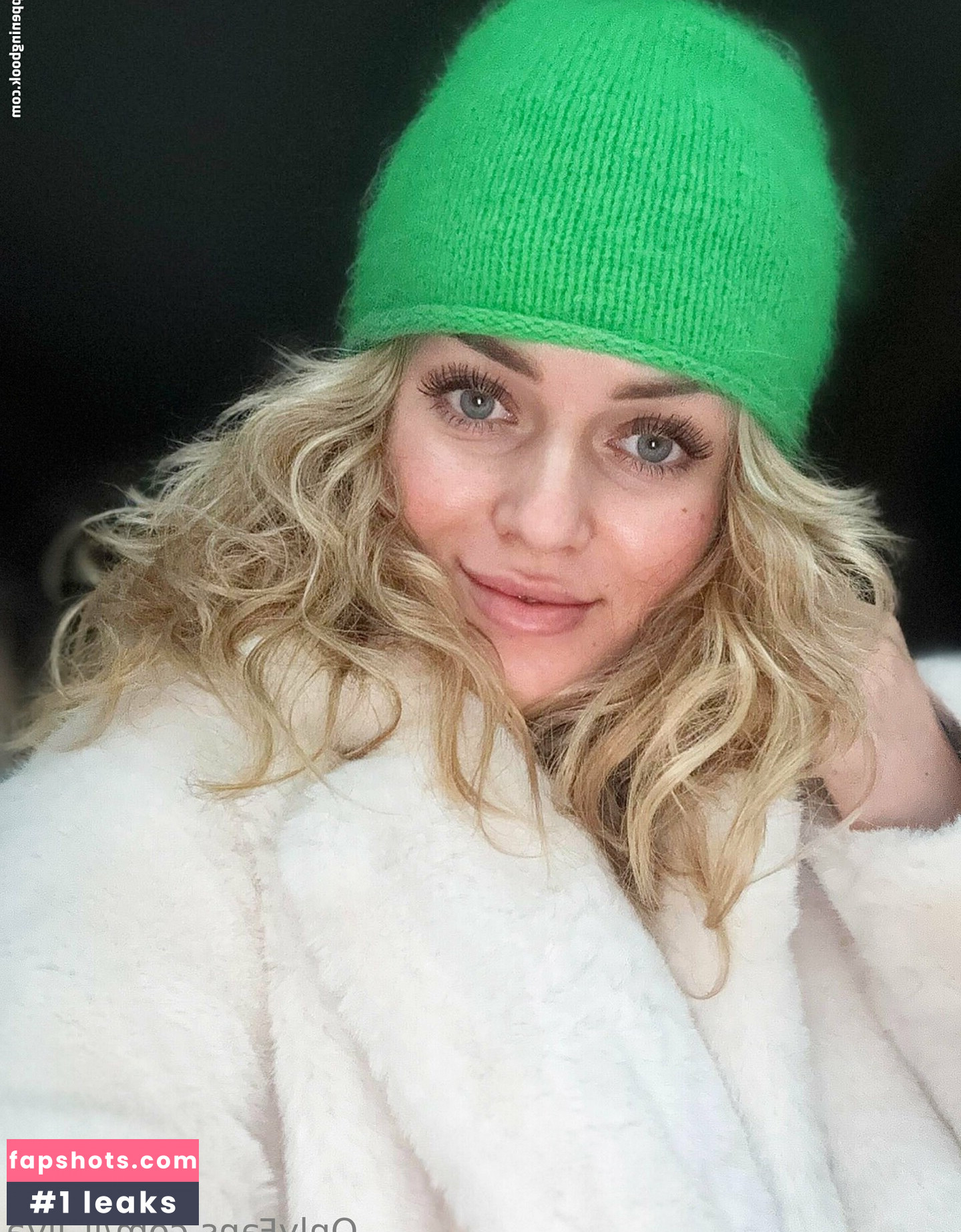 foxy_lily gallery photo #8