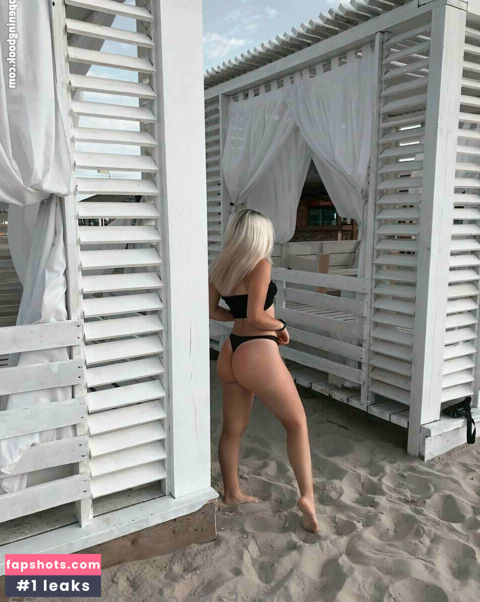 foxy_lisaa gallery photo #27