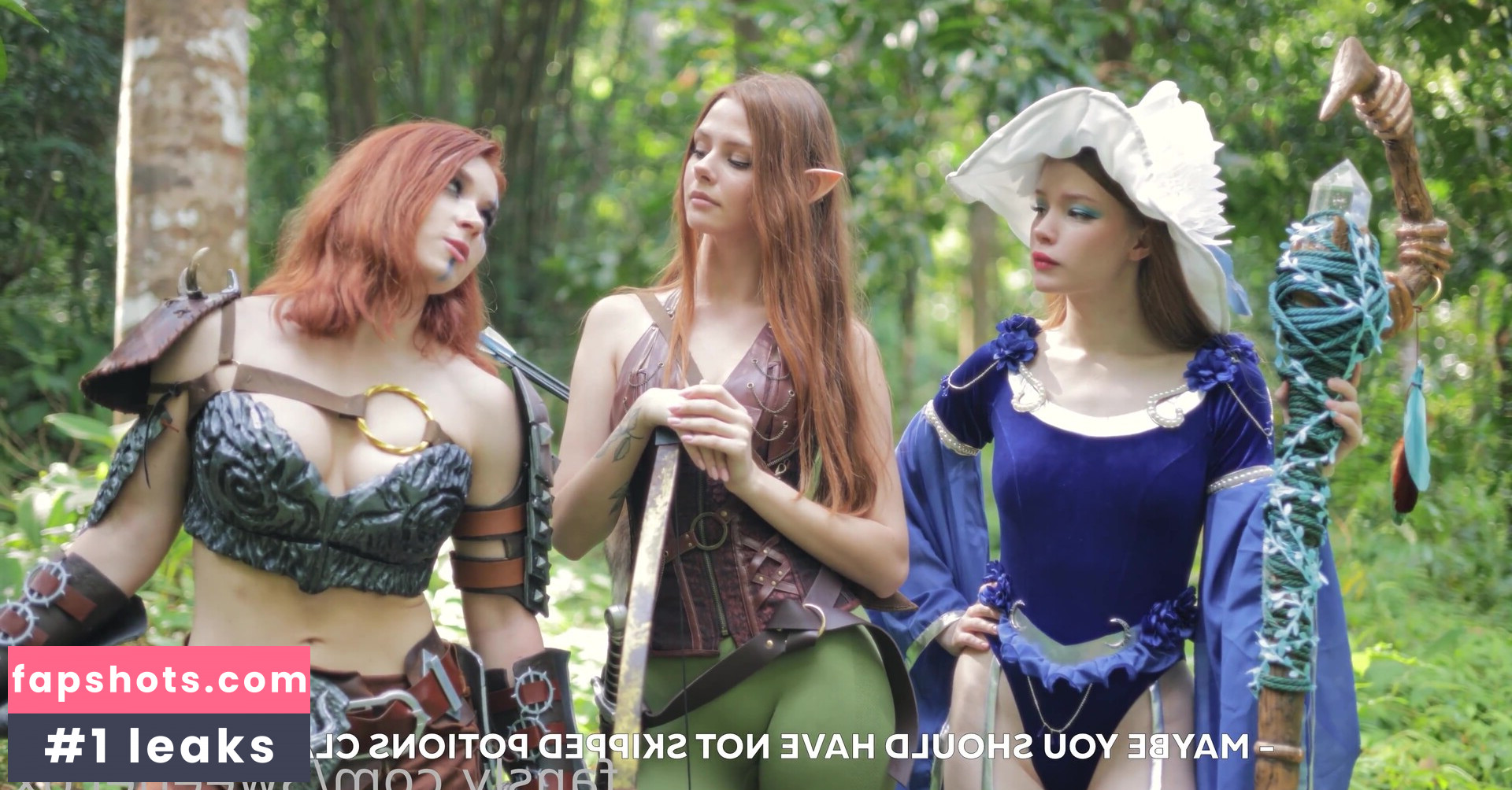 FoxyElf gallery photo #3