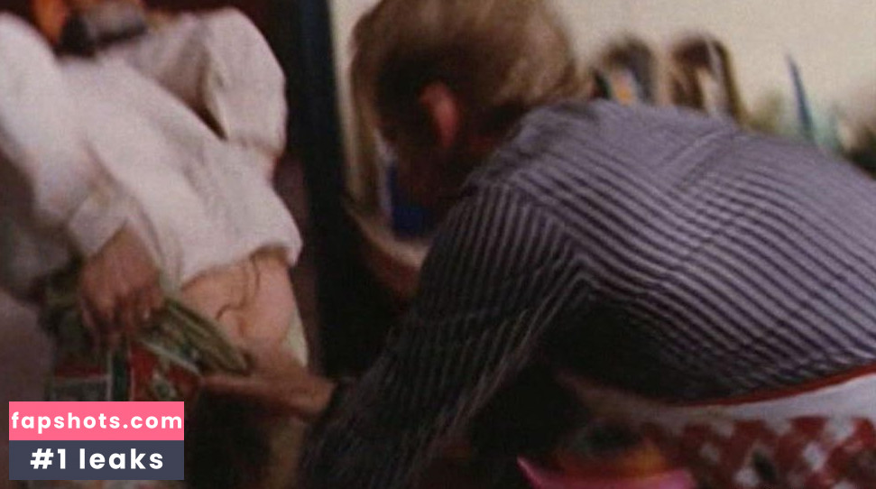 Frances O'Connor gallery photo #8