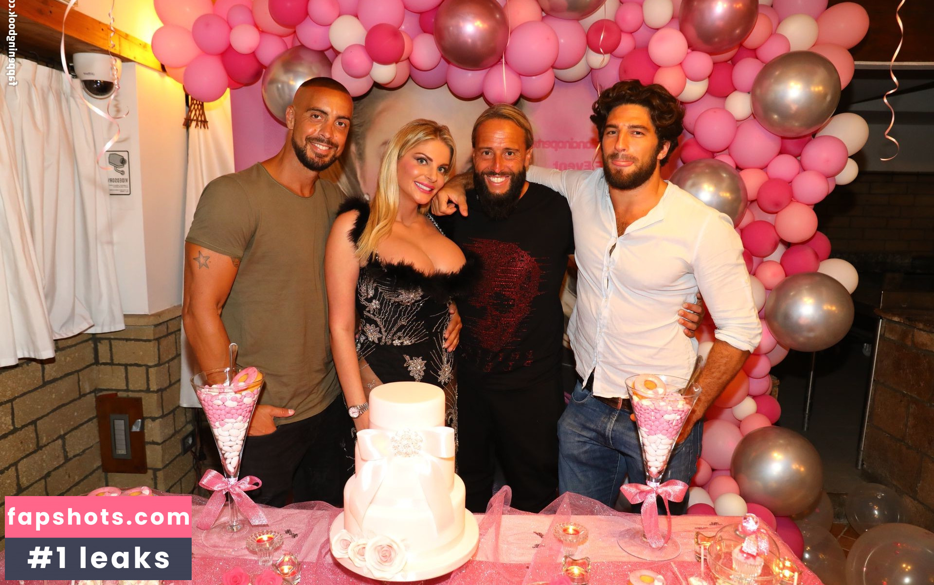 Francesca Cipriani gallery photo #124