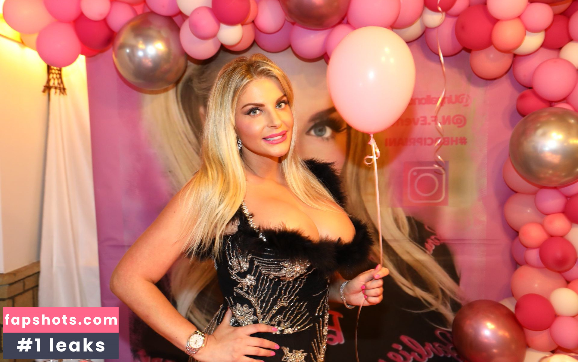 Francesca Cipriani gallery photo #94