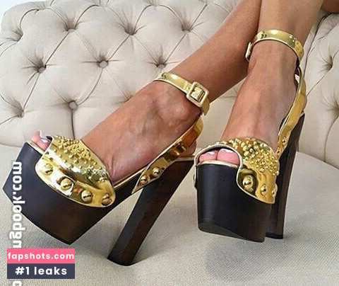 Francesca_feet gallery photo #7