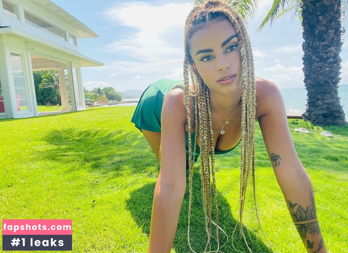 Francesca Lama gallery photo #6