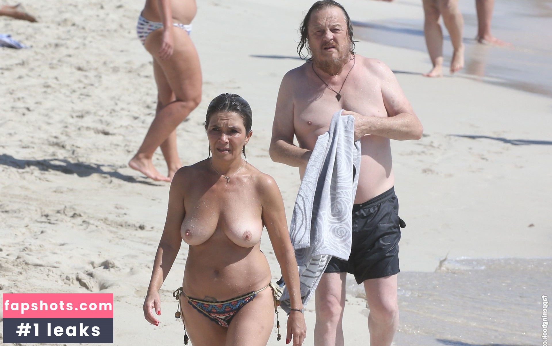 Francesca Mozer gallery photo #2