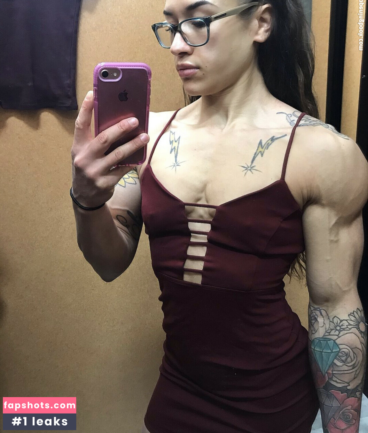 Francesca Mujica gallery photo #6