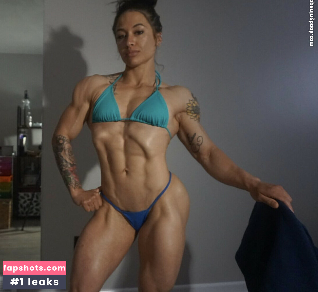 Francesca Mujica gallery photo #10