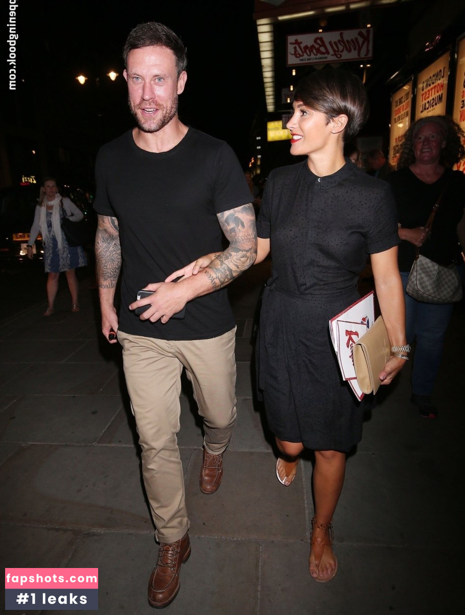 Frankie Bridge gallery photo #1004