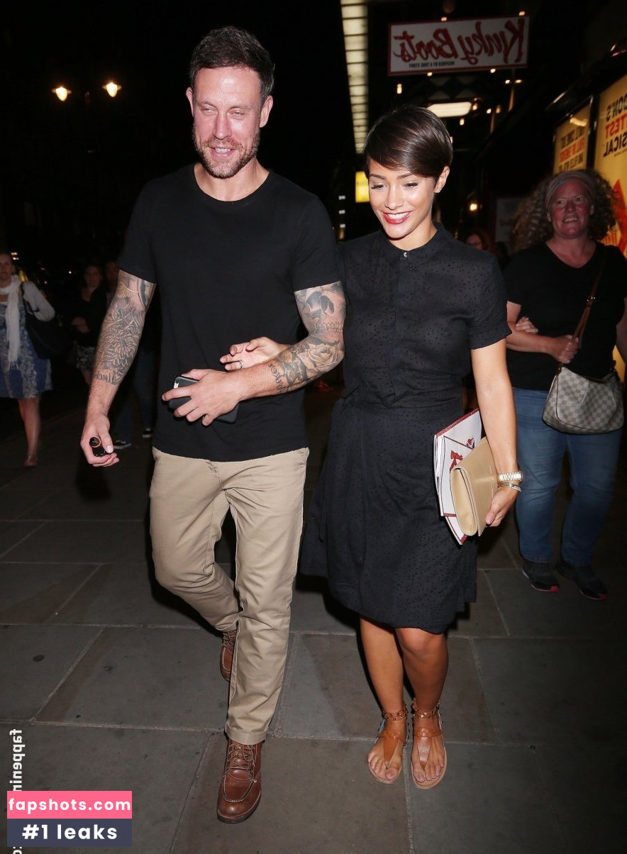 Frankie Bridge gallery photo #1009