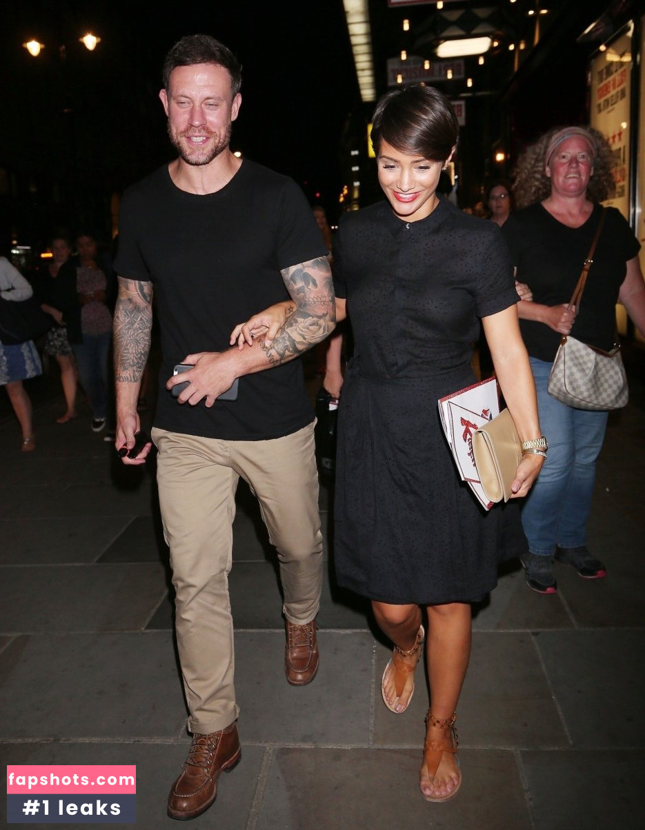 Frankie Bridge gallery photo #1017