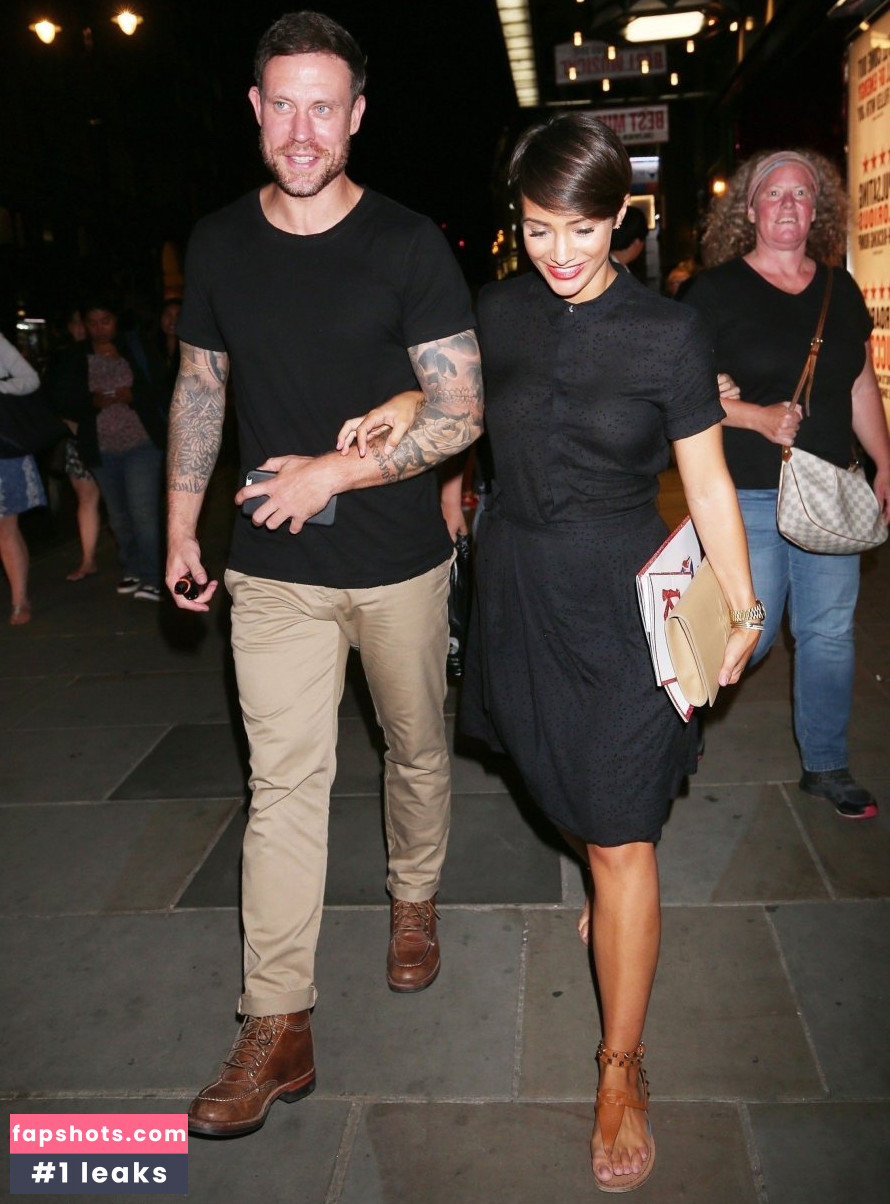 Frankie Bridge gallery photo #1020