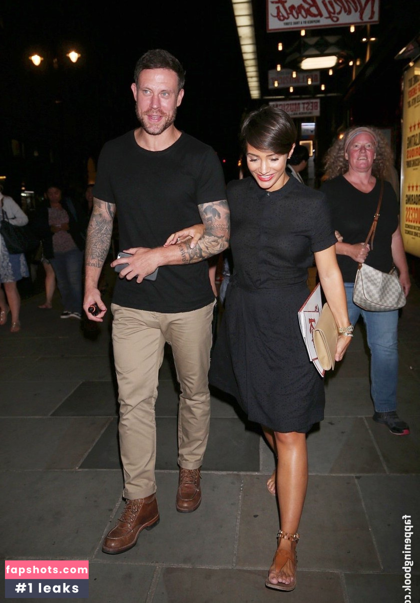 Frankie Bridge gallery photo #1021