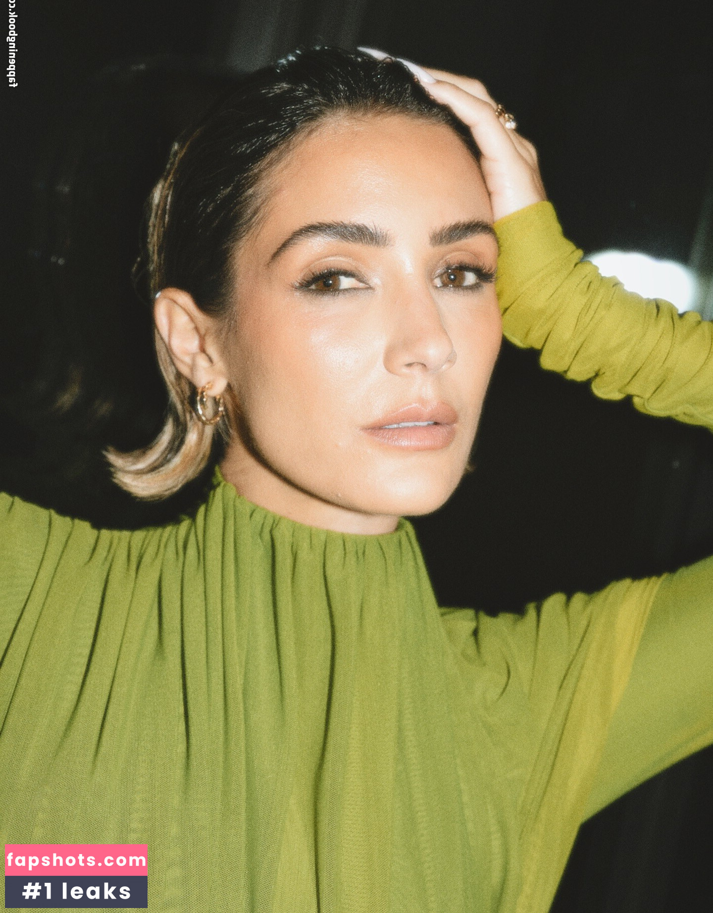 Frankie Bridge gallery photo #13