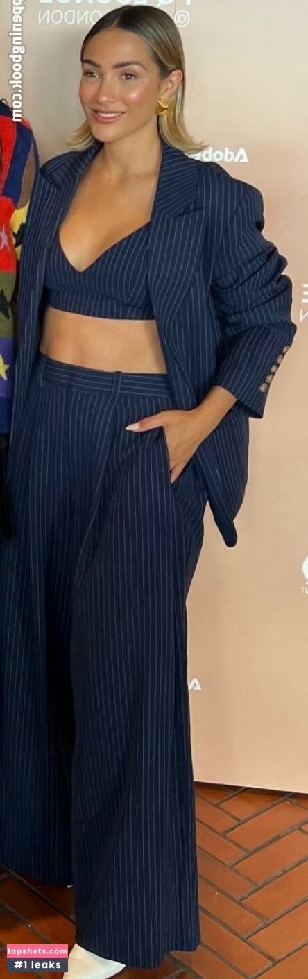 Frankie Bridge gallery photo #123