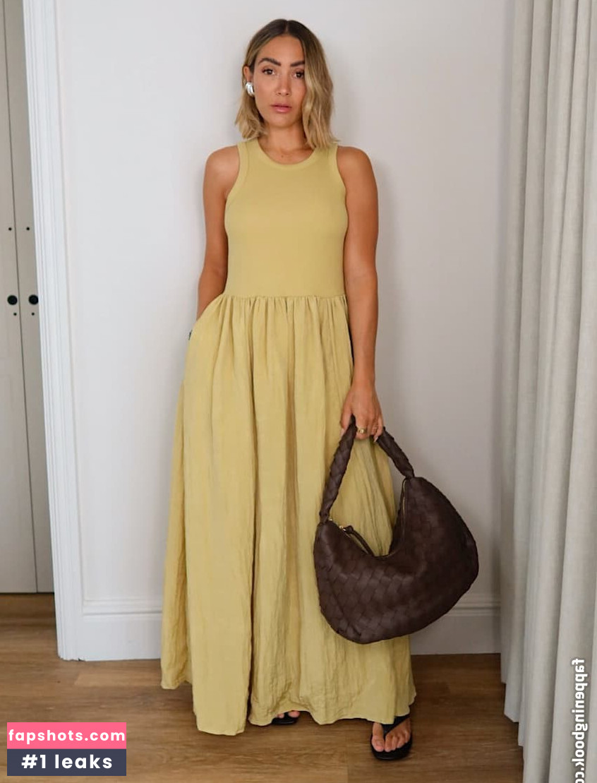 Frankie Bridge gallery photo #134