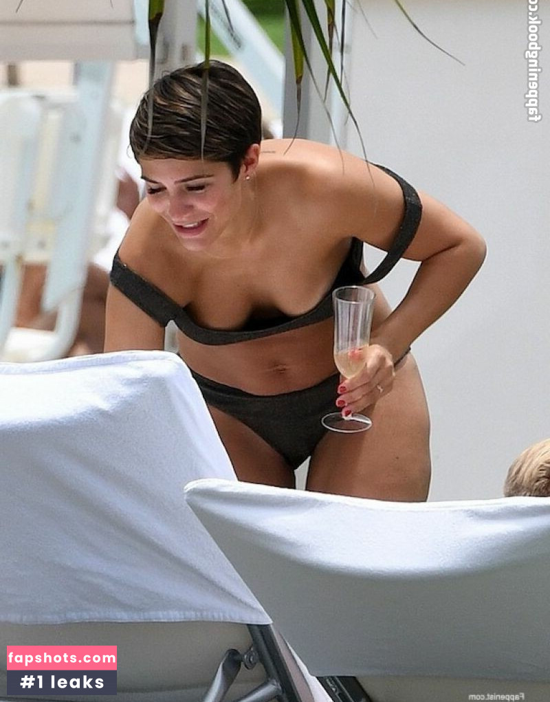 Frankie Bridge gallery photo #152