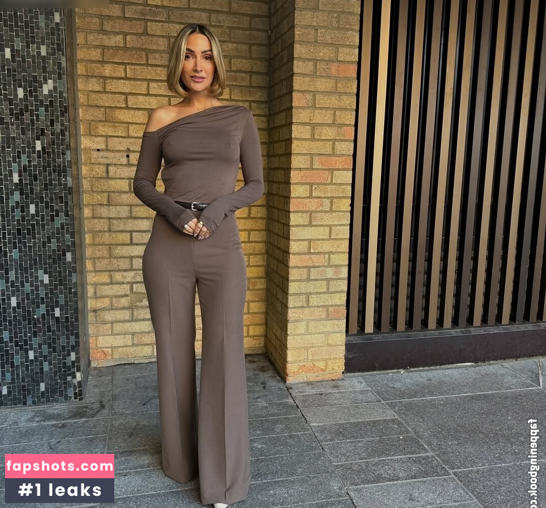 Frankie Bridge gallery photo #229