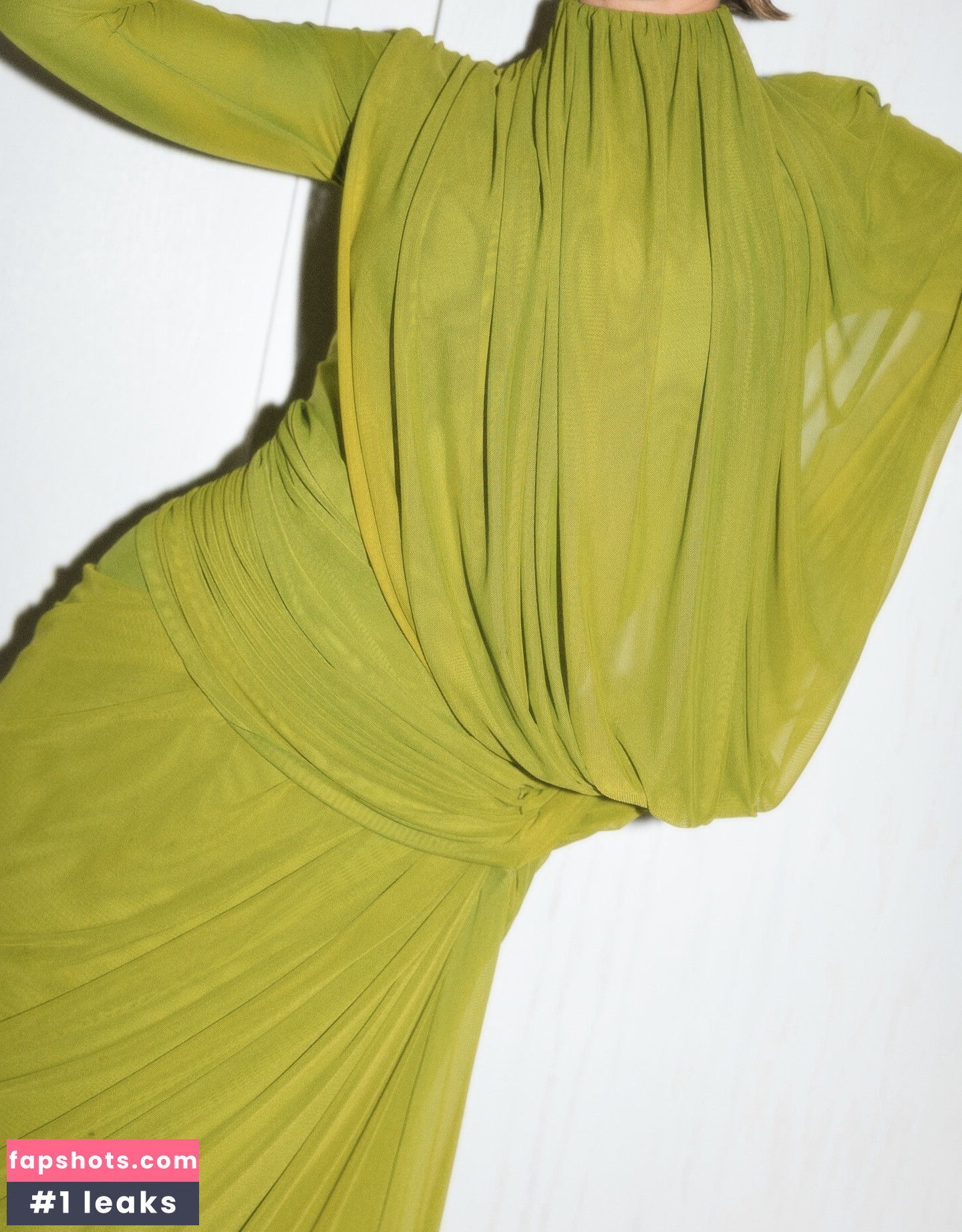 Frankie Bridge gallery photo #24