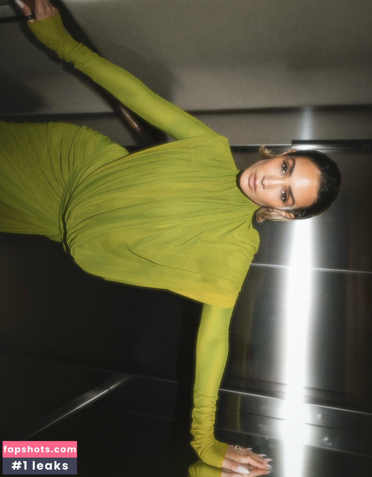 Frankie Bridge gallery photo #28