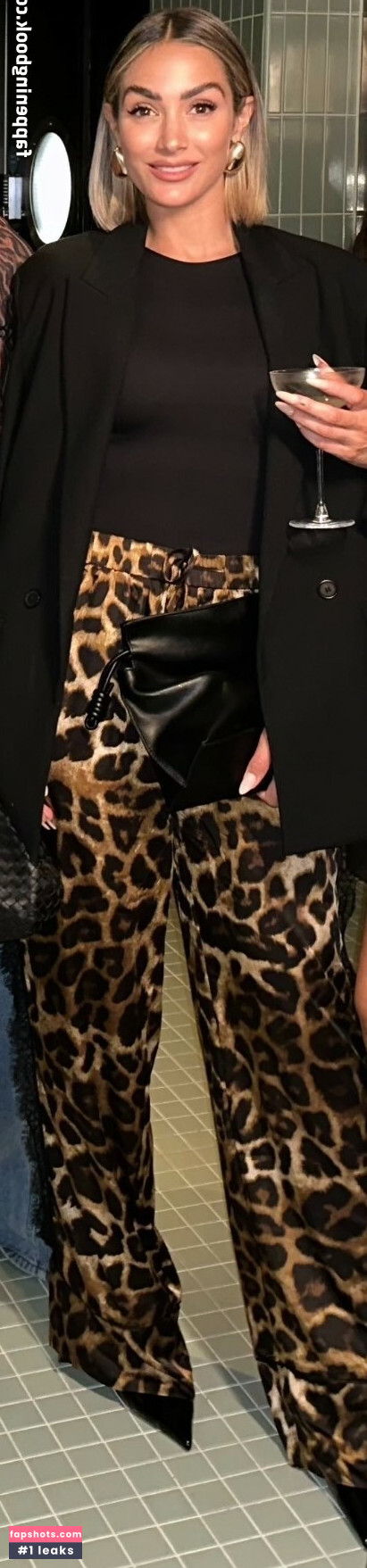 Frankie Bridge gallery photo #274