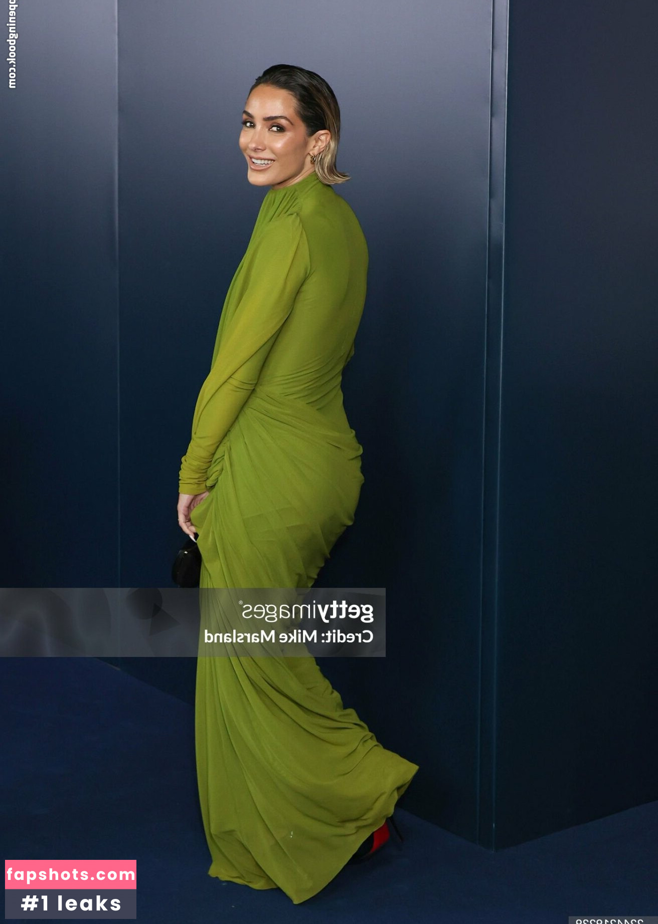 Frankie Bridge gallery photo #32