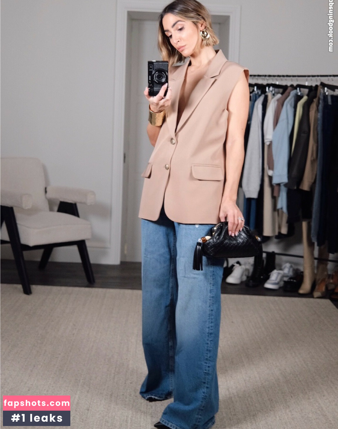 Frankie Bridge gallery photo #326