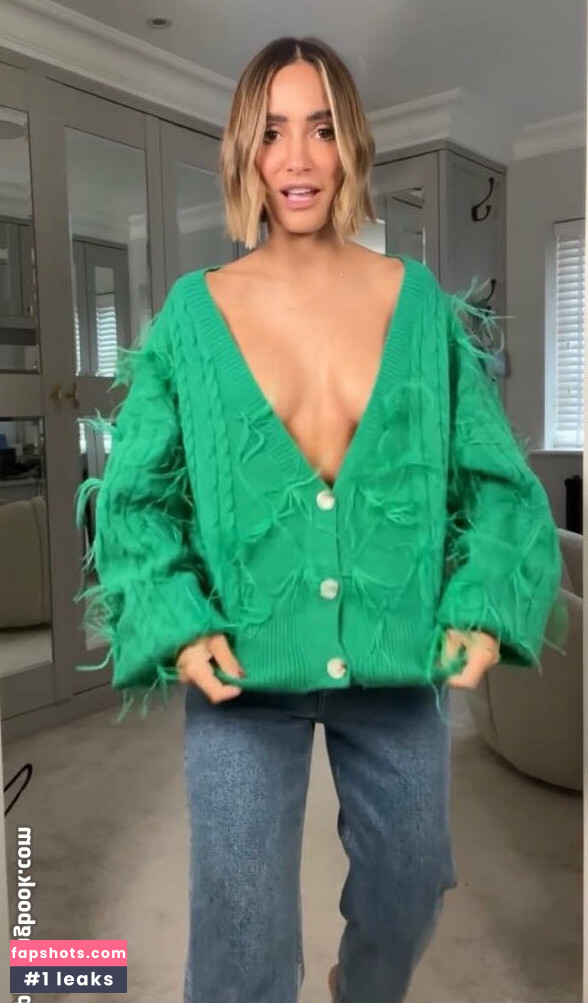 Frankie Bridge gallery photo #367